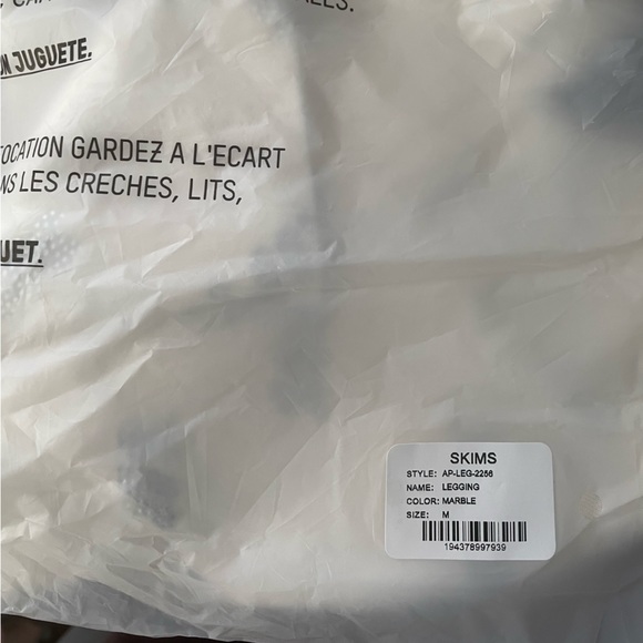 RARE Skims Marble Pointelle Rhinestone Leggings - Picture 4 of 4